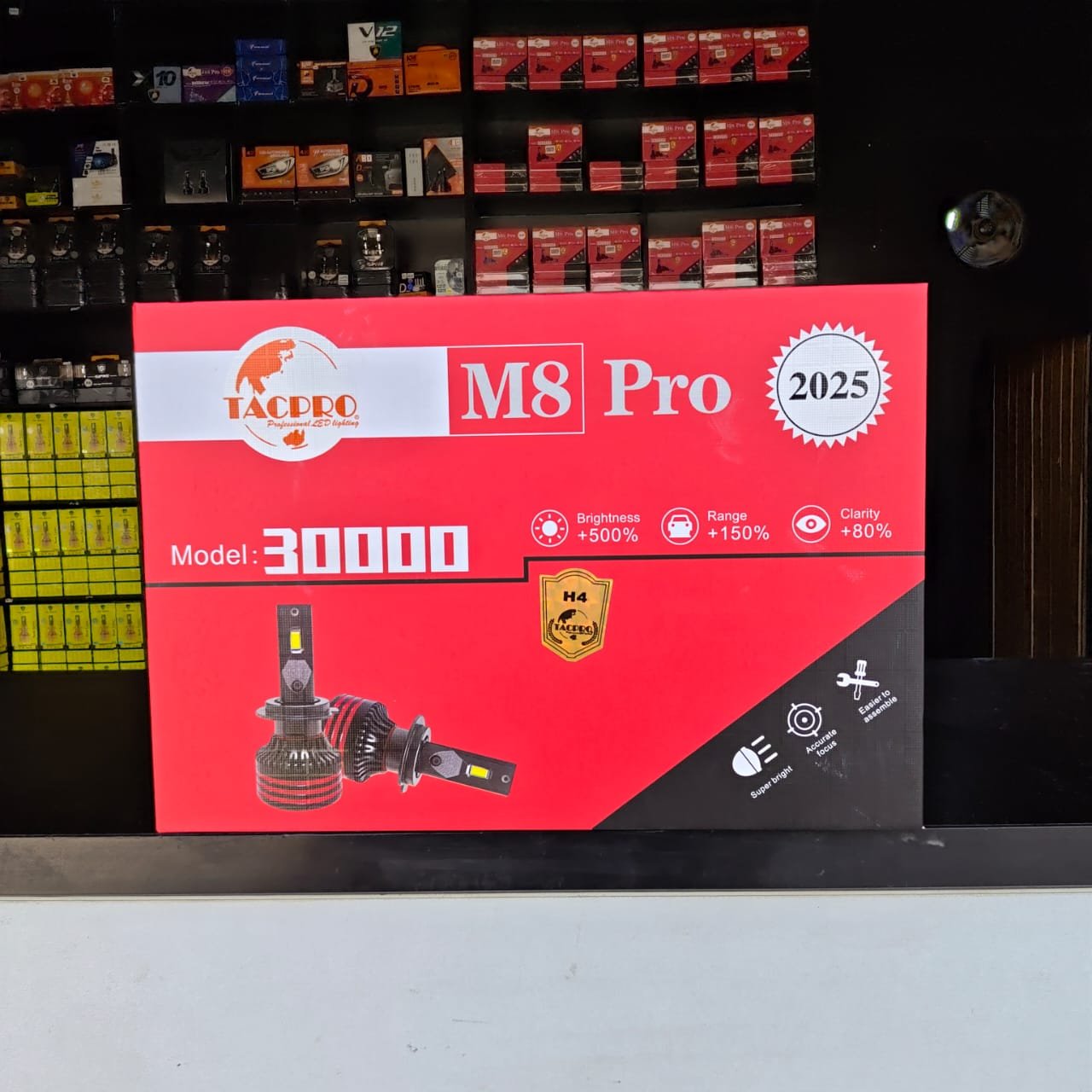 طقم ليد تاج برو M8 PRO H4