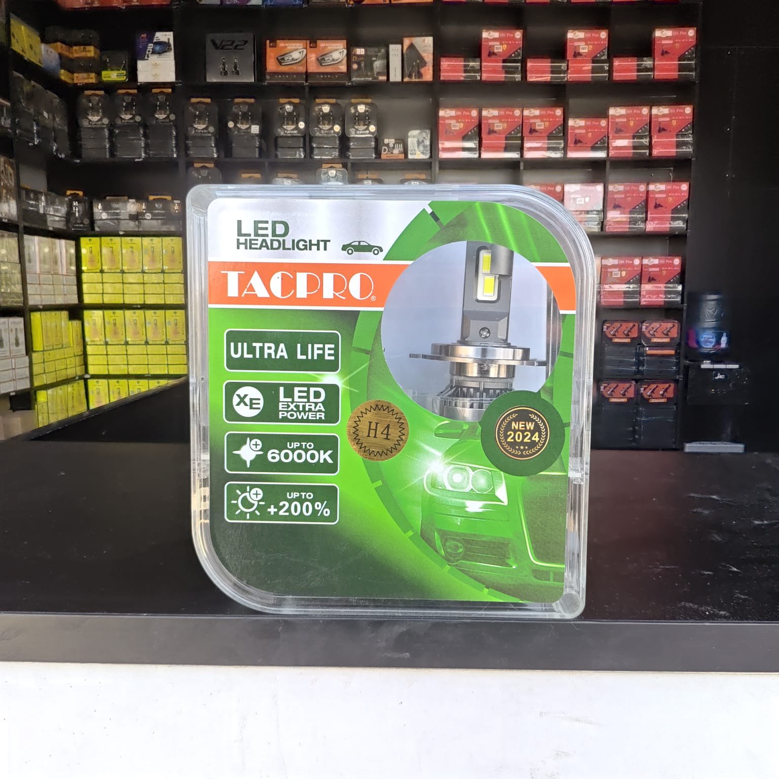 طقم ليد تاج برو الاخضر H4